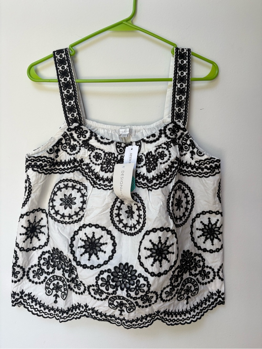 Design History (Stitch Fix) Samara Embroidery Detailed Blouse NWT